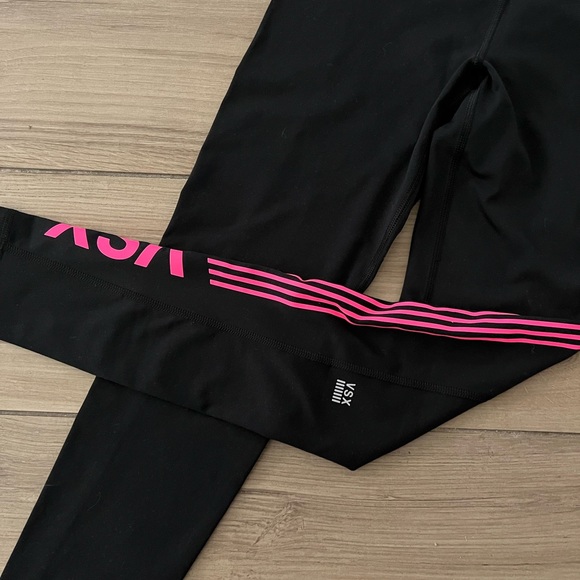Victoria’s Secret Black Pink Knockout tights VSX - Picture 6 of 6